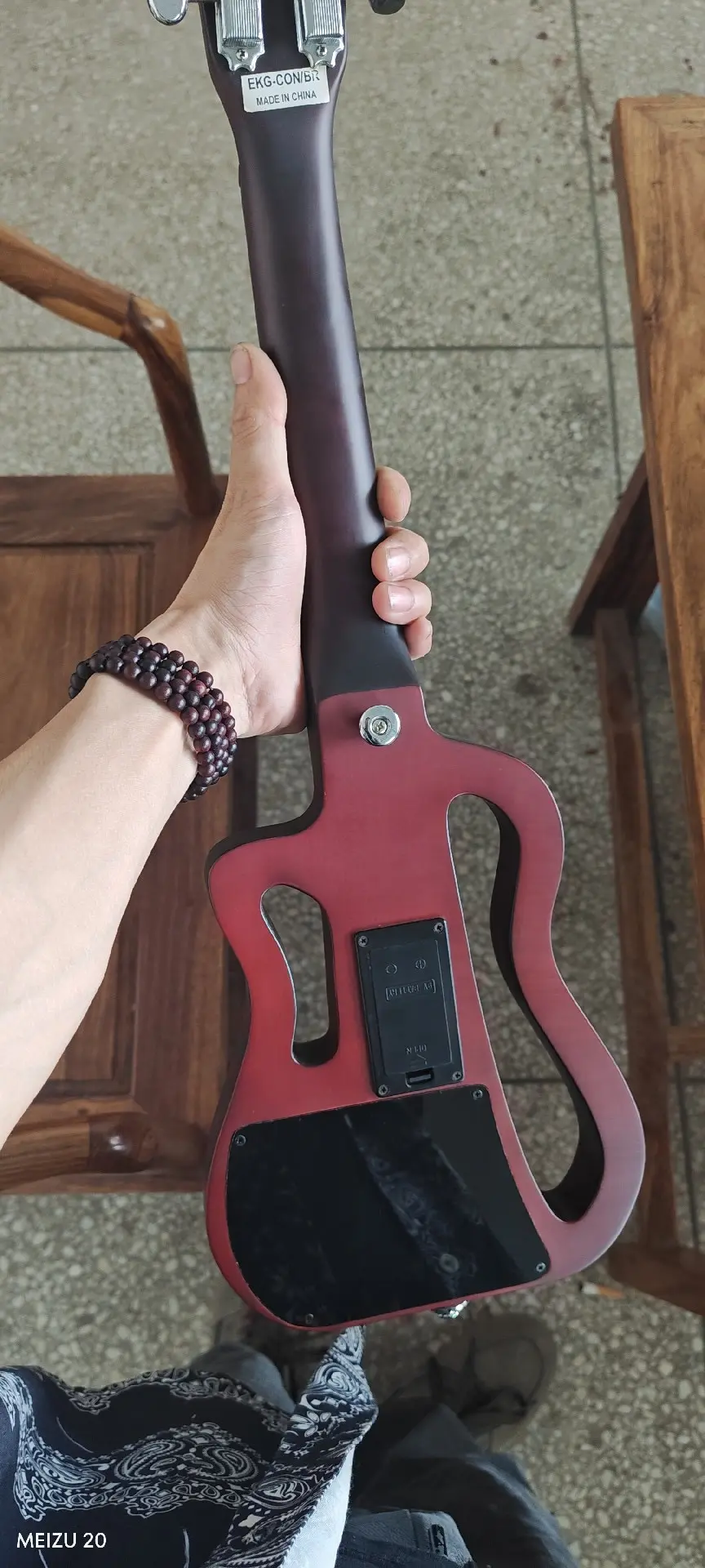 Stock Defect Electric Ukulele Portable Travel Concert 23 Inch Solid Mahogany Wood Ukulele Can Play Silent Practice Without Noise