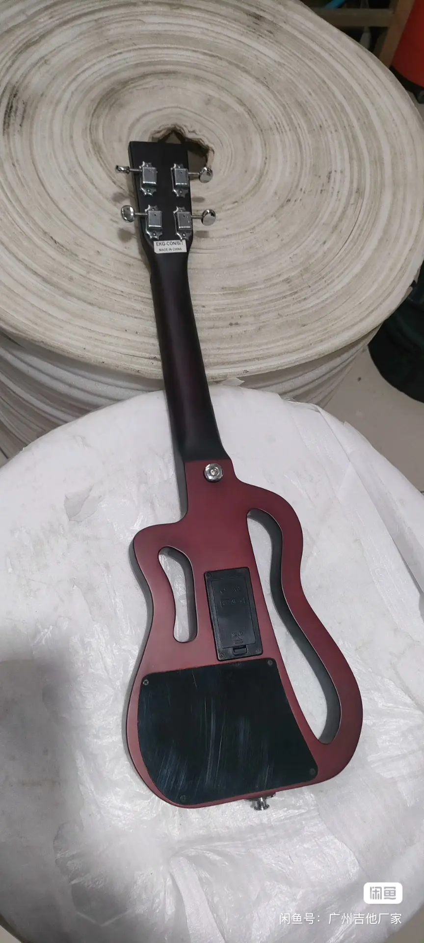 Stock Defect Electric Ukulele Portable Travel Concert 23 Inch Solid Mahogany Wood Ukulele Can Play Silent Practice Without Noise