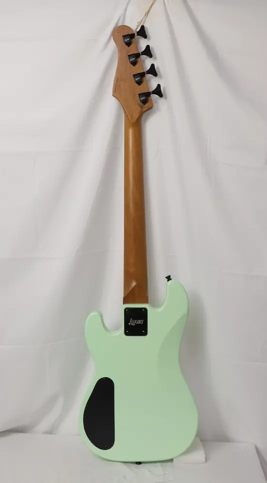 Portable Bass Roast Maple Neck, Solid Wood Body, Matte Finished, Beatiful Vioce, Green Black Hardwares, High Quality
