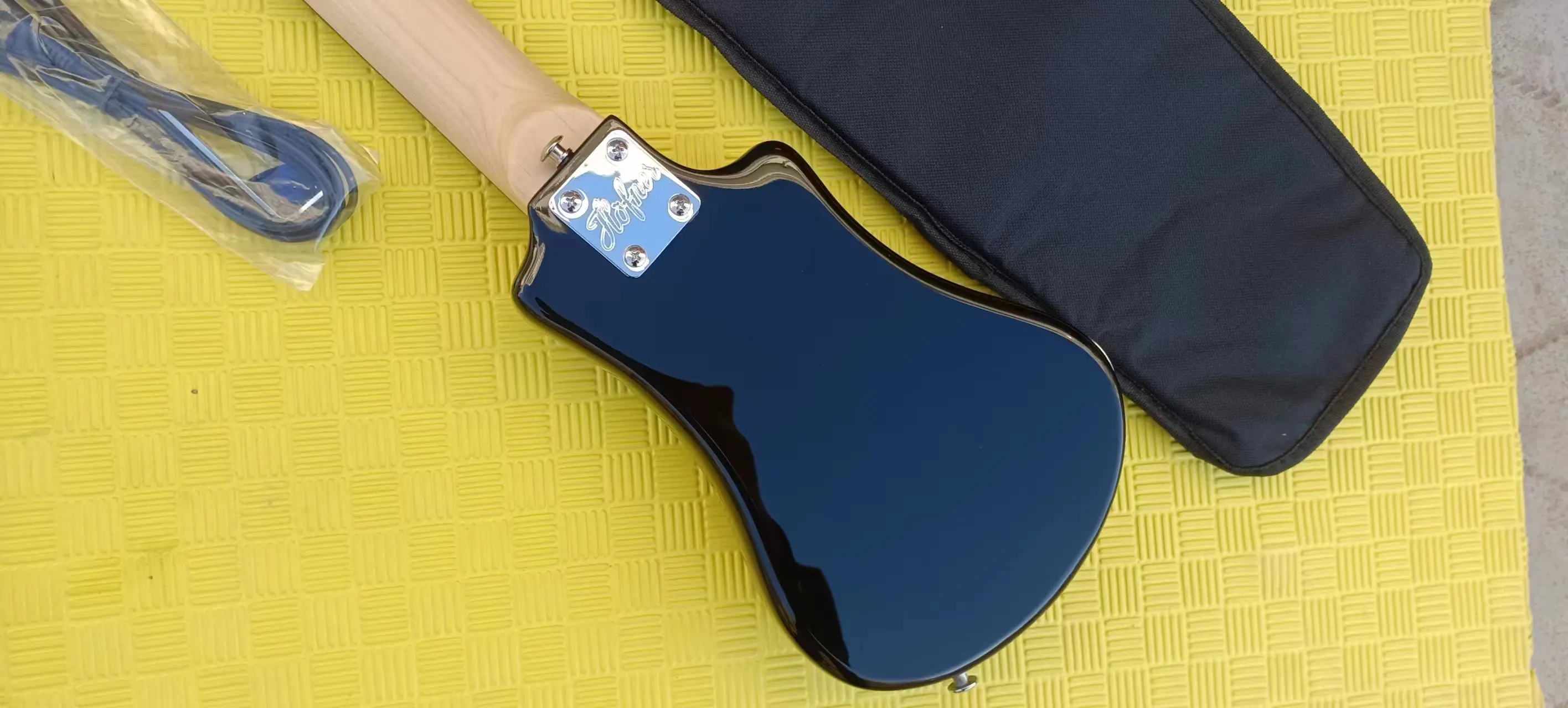 Custom Black Left Handed Travel Guitar, High Quality, Handmade Gloss Finished Mini Electric Guitar with Cotton Bag, Accessories