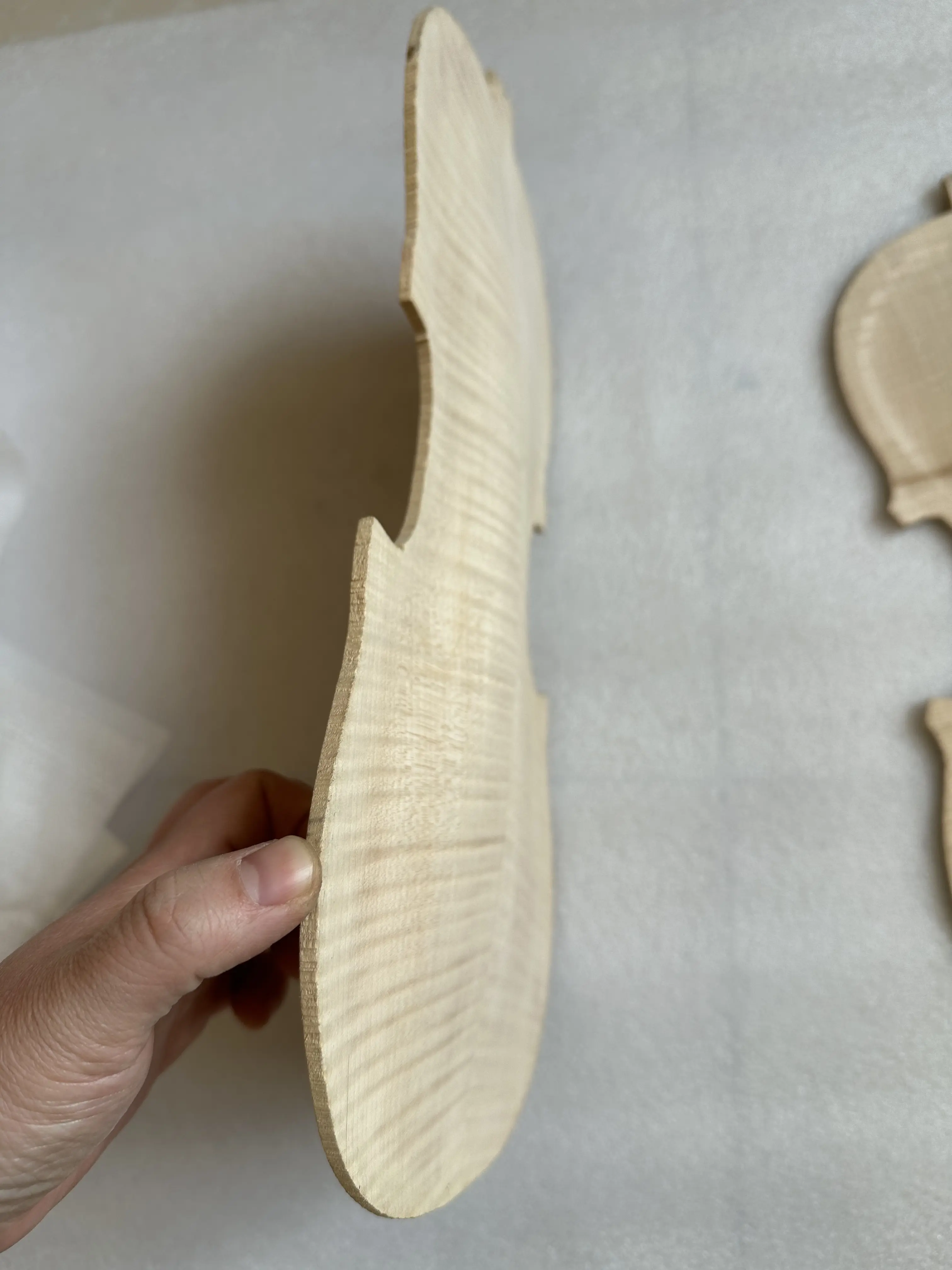 1 Pcs Solid Flamed Maple Wood Unfinished Violin Material Back Plate for 4/4 Violin Fiddle DIY Making Board