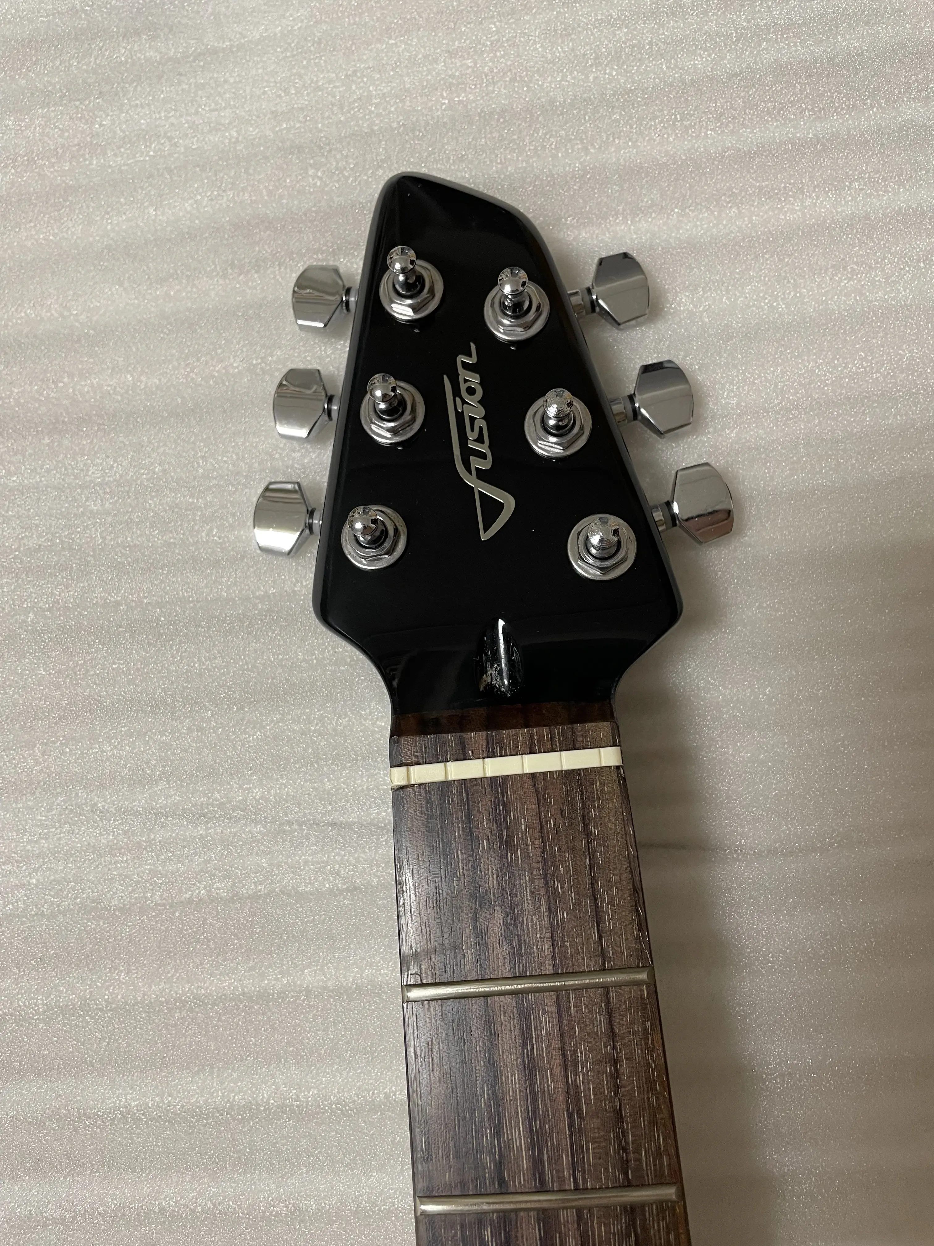 Unfinished Electric Travel Guitar Kit,Slat Defective,Luthier Lovers,DIY Part,Semi-finished Minni Guitar,Neck&Body Turning Pegs