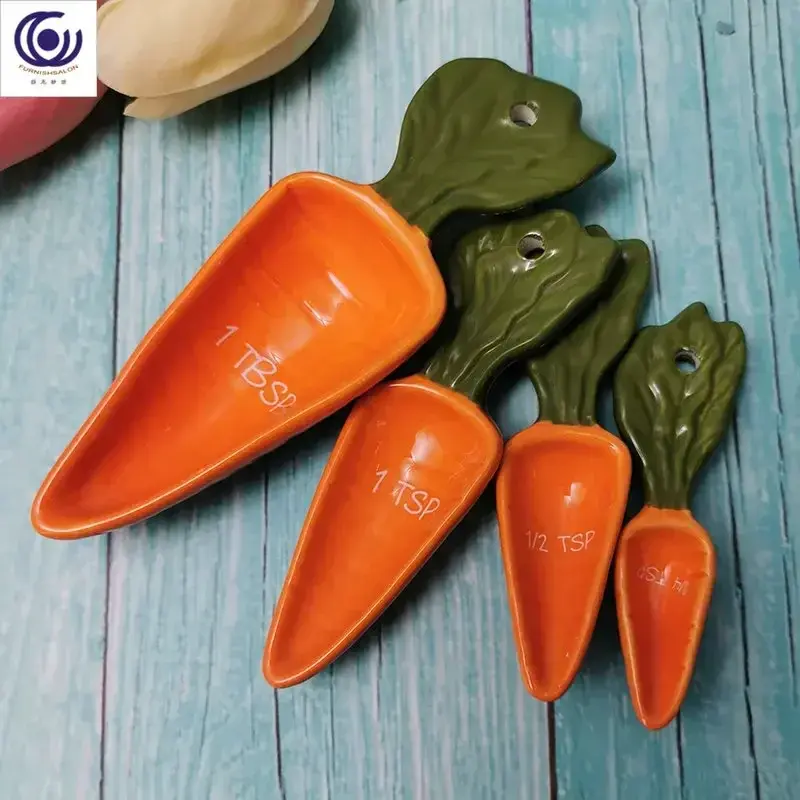 A variety of 3D hand-painted ceramic measuring cups, measuring spoons, baking DIY cakes for home use