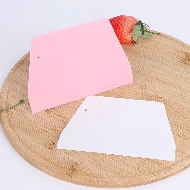 Pastry Cutter Plastic Cake Spatulas Dough Scraper Trapezoid Bread Pizza Fondant Tools Butter Knife Multiduty White Safe Bakeware