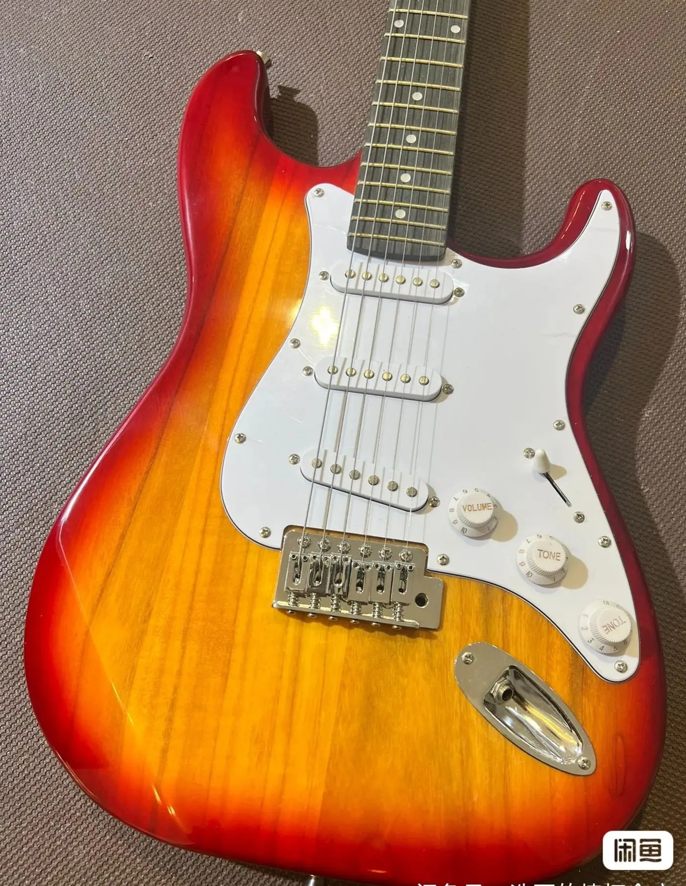 Super Beautiful, Customized Sunburst Electric Guitar,Stock Many Years,Maple Neck & Fingerboard of Engineer Wood,Only One