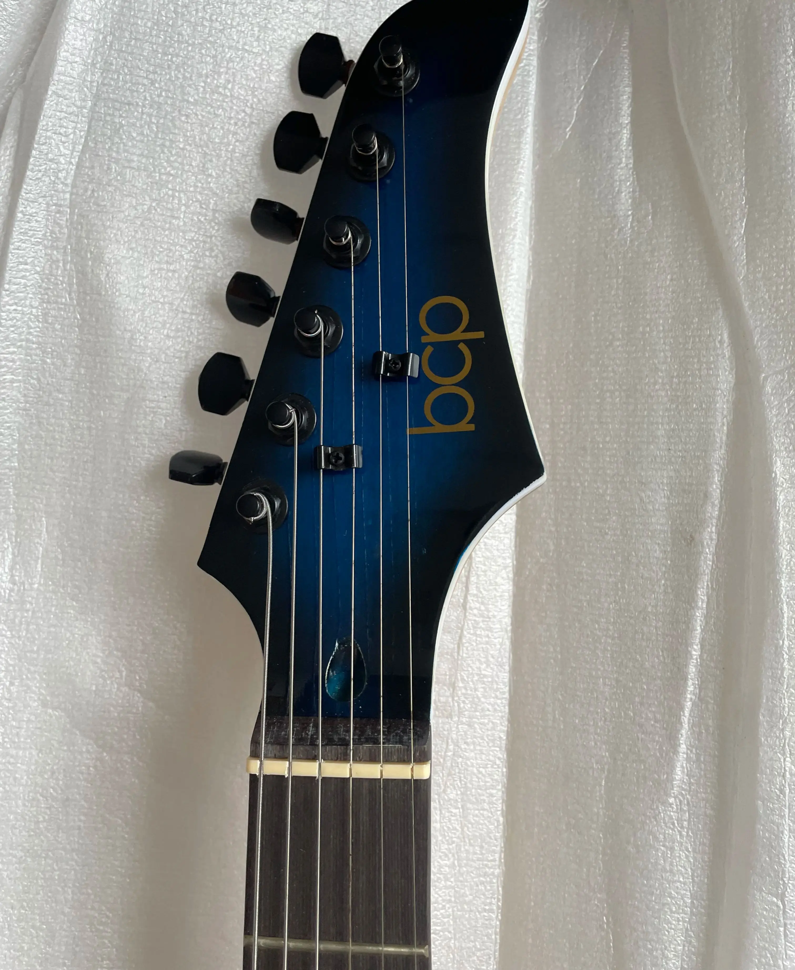Customized Beautiful Blue Sunset Electric Guitar,Basswood Body,Maple Neck,Real Photos,6 Strings, In Stock, Send in 3 Days,