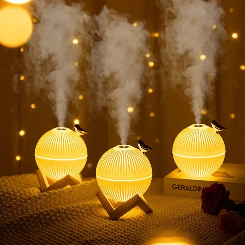 Simple lark humidifier small gradient atmosphere night light USB direct plug humidifier