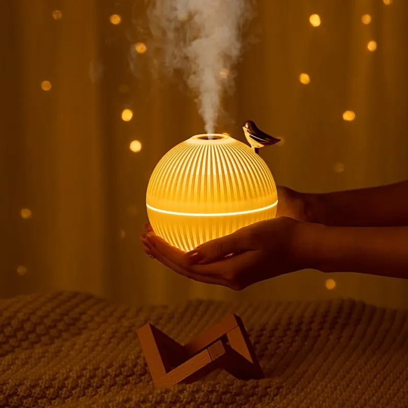 Simple lark humidifier small gradient atmosphere night light USB direct plug humidifier