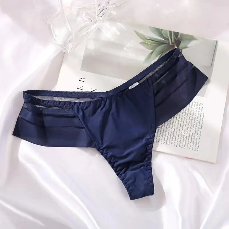Ice Silk Women G-string Seamless Underwear Sexy Stripe Breathable Low Rise Briefs Female Underpants Thong Solid Lingerie Panties