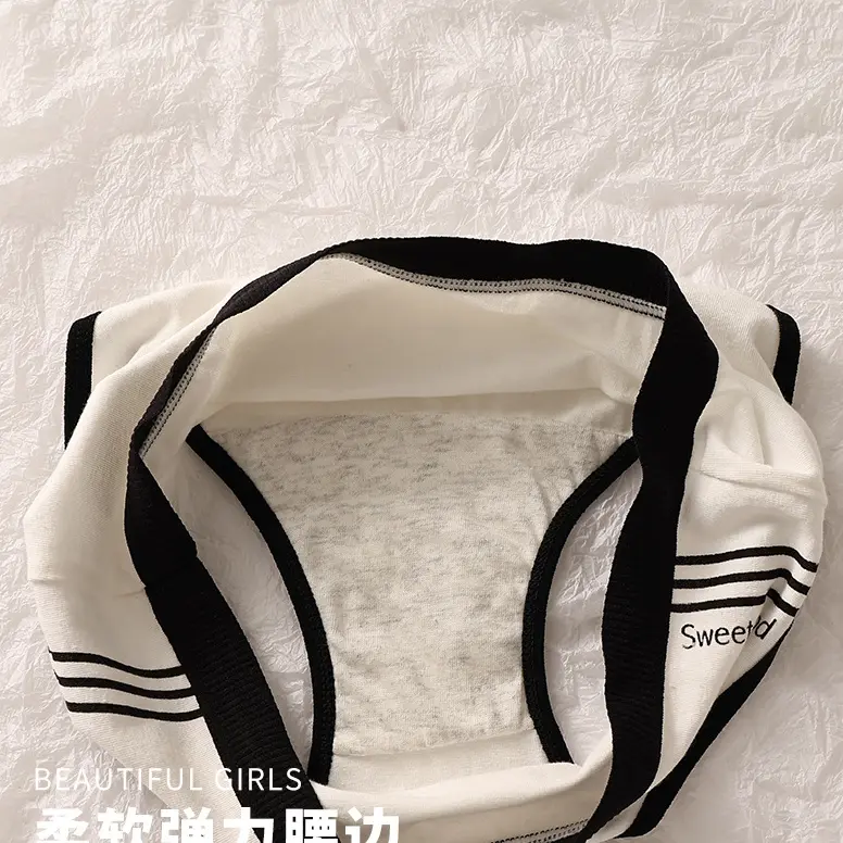 Underwear Women Cotton Crotch Mid Waist Traceless Sexy Panties Japanese Sports Style Girls Breathable Underpants Simple Lingerie