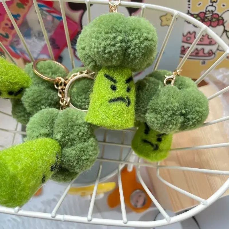 Creative Cute Cartoon Green Broccoli Shape Vegetable Pendant Handmade Exquisite Fashion Personality Decorative Keychain