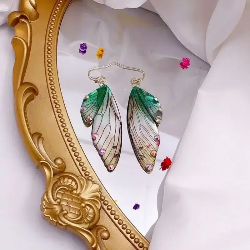 Minar Fairy Clear Gradient Resin Simulation Wings Butterfly Rhinestone Flake Long Dangle Earrings for Women Casual Party Jewelry