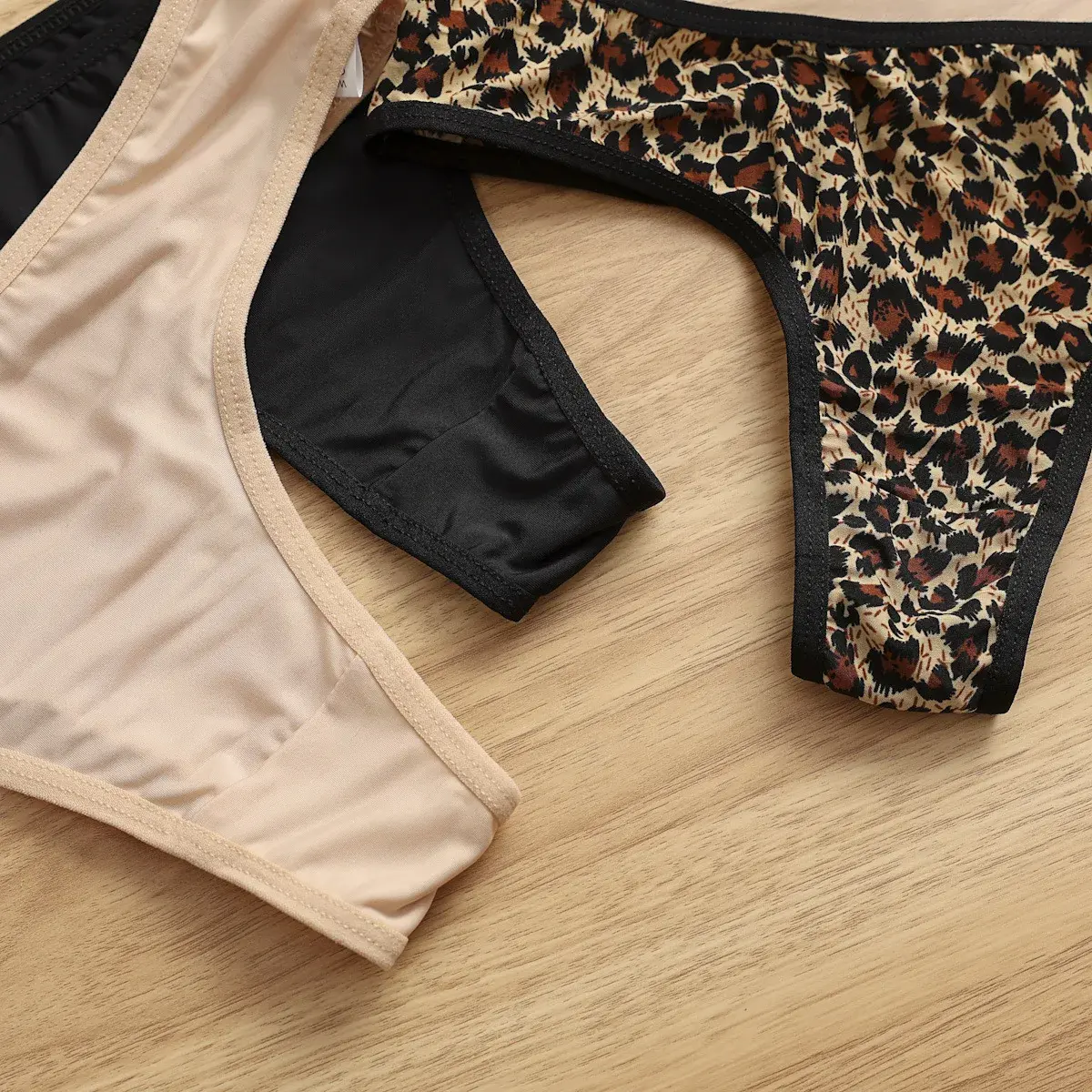 Sexy Leopard Printed Cross Belt Underwear Women Low Waist Lace Bow Panties Transparent Seamless Briefs for Female