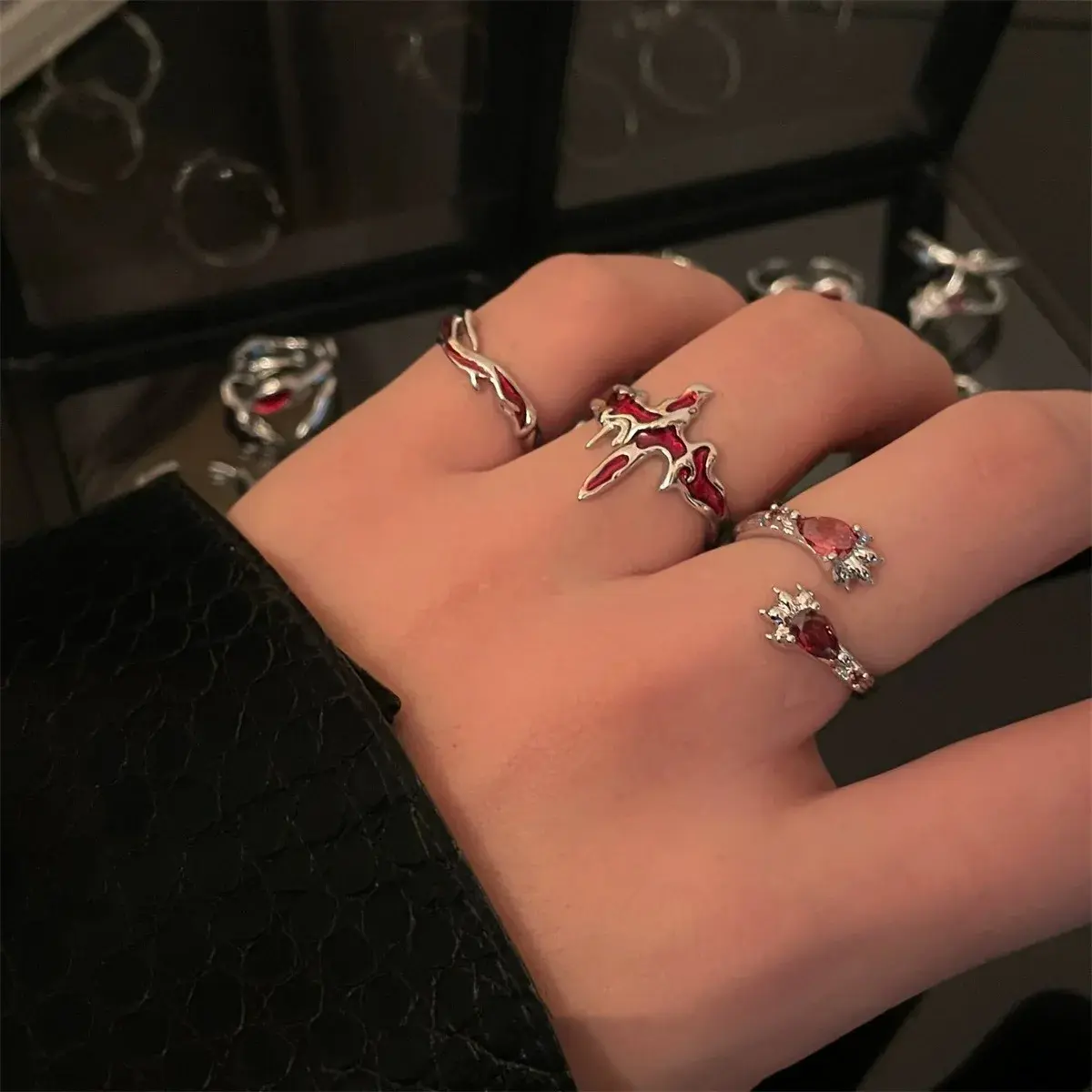 Goth Punk Retro Red Crystal Love Heart Cross Geometry Irregular Open Ring Set Y2K Halloween Accessories For Women Kpop Jewelry