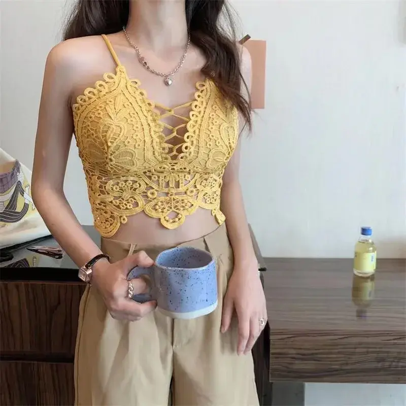 Women's Bra Tube Tops Fashion Hollow Out Top Sexy Lace Bra Girl Outer Tank Up Women's Underwear Female Crop Top Sexy Lingerie
