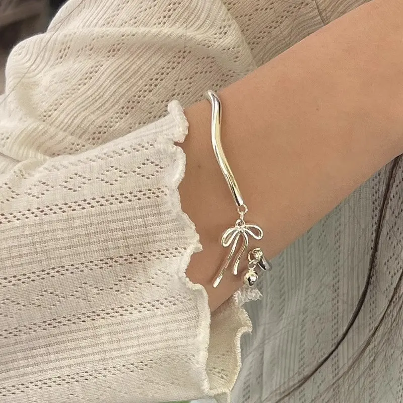 New Arrival Elegant Bowknot 925 Sterling Silver Female Bangle Promotion Jewelry For Women Birthday Gifts No Fade