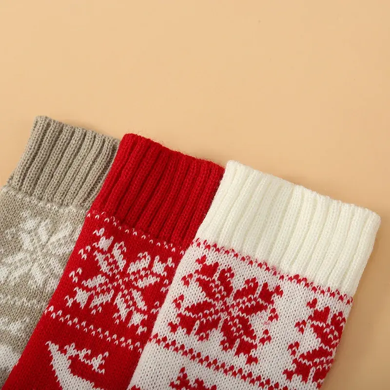 Christmas Knees Boot Socks Soft Legs Stocking with Deer Snowflakes Patterns Thigh High Long Socks for Girls Women Gifts