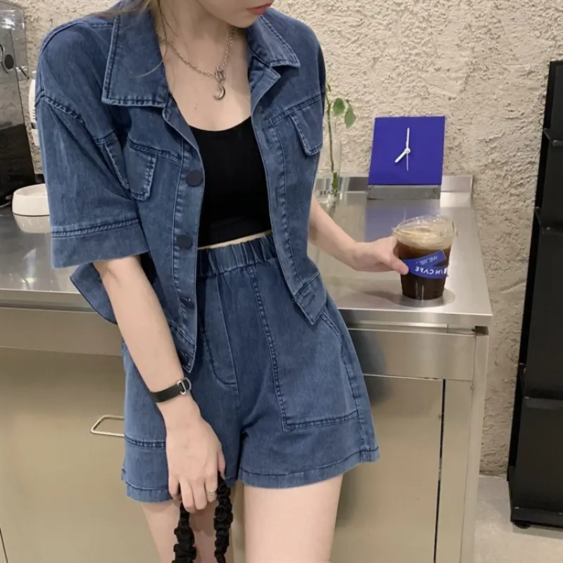 Vintage Matching Sets Turn Down Collar Three Quarter Sleeve Top High Waist Pockets Shorts Solid Color Summer Denim Two Piece Set