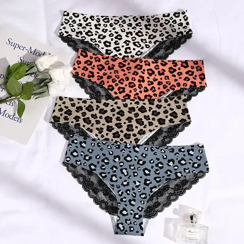 French Sexy Lace Trim Splice Panties Ice Silk Girl Underwear Pure Cotton Crotch Breathable Large Size Ladies Triangle Panties