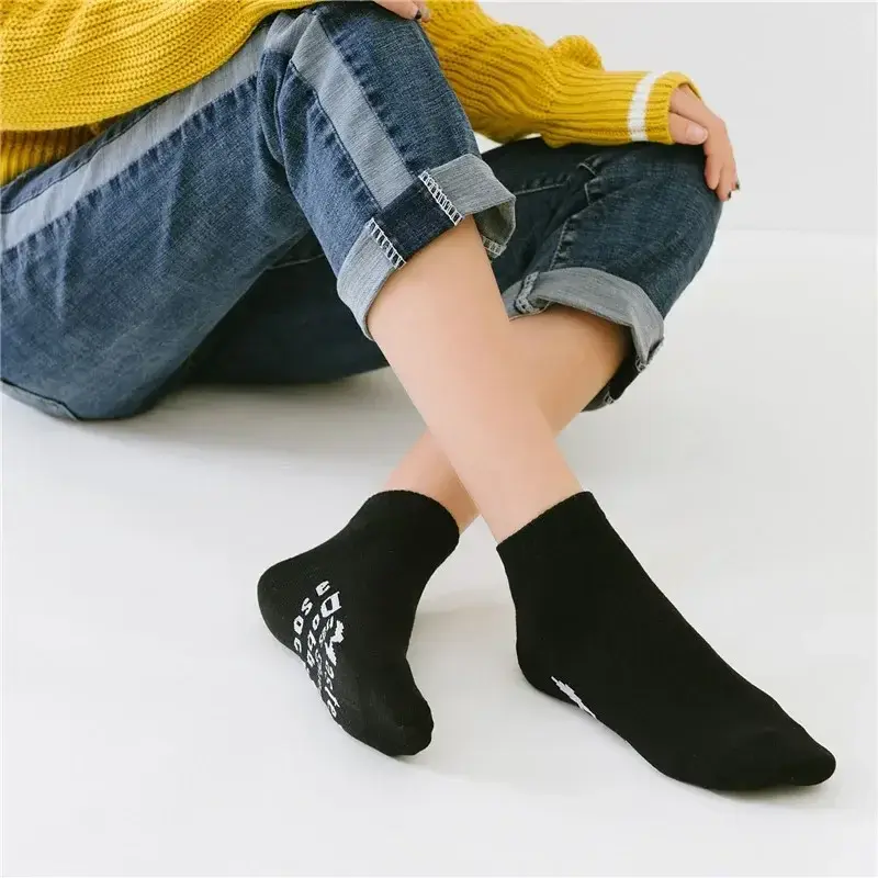 Unisex Novelty Socks Master Has Given Dobby A Sock Dobby Is Free Funny Socks Soft Cotton Casual Print Letter Socks for Women