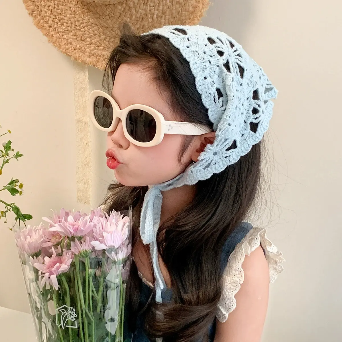 Knitted Headscarf Hat French Pastoral Style Triangle Headband Handmade Crochet Headband Towel Retro Flower Headscarf