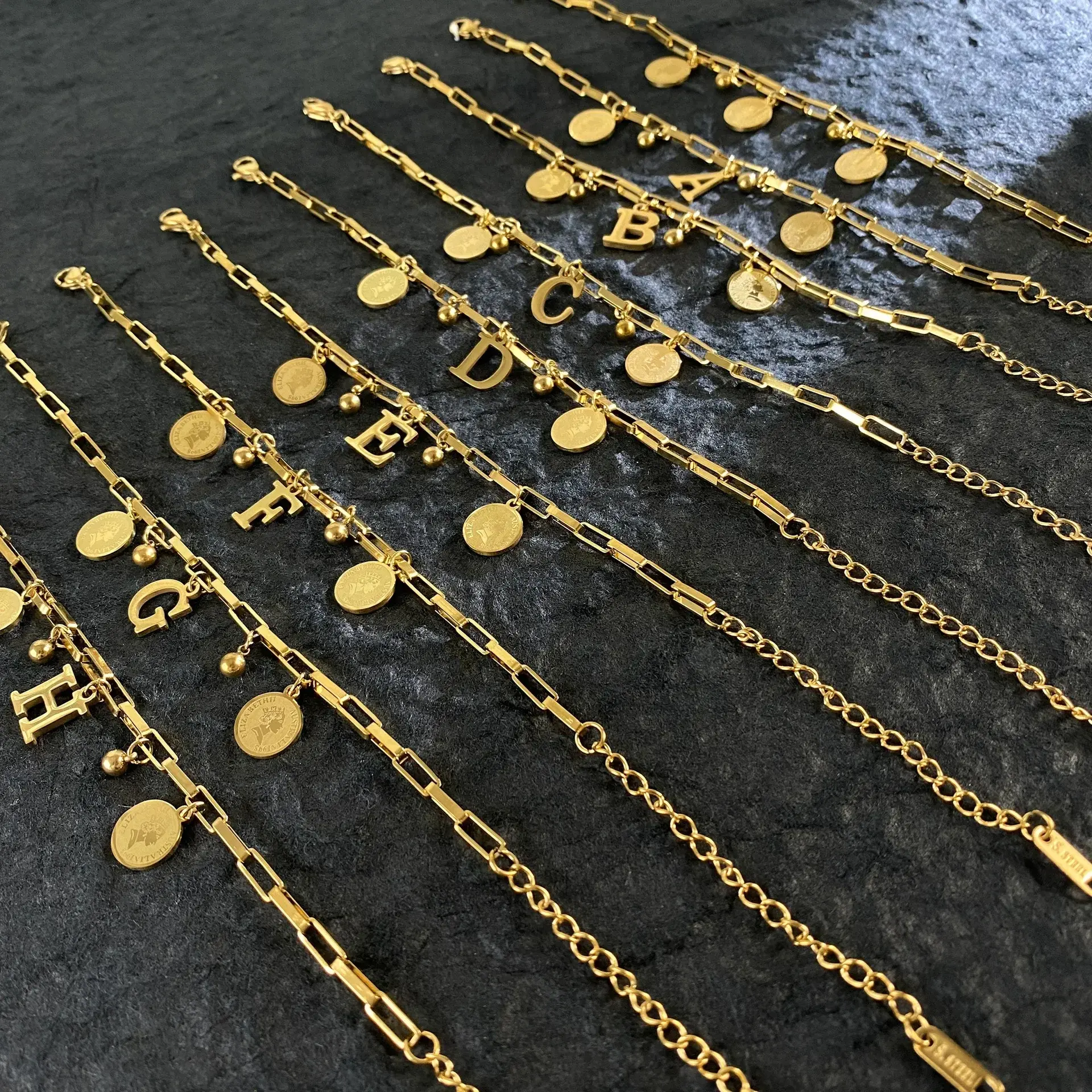 Gold Stainless Steel Bracelet Ladies Letter Pendant Hip Hop Adjustable Bracelet Women Round Chain Jewelry Accessories
