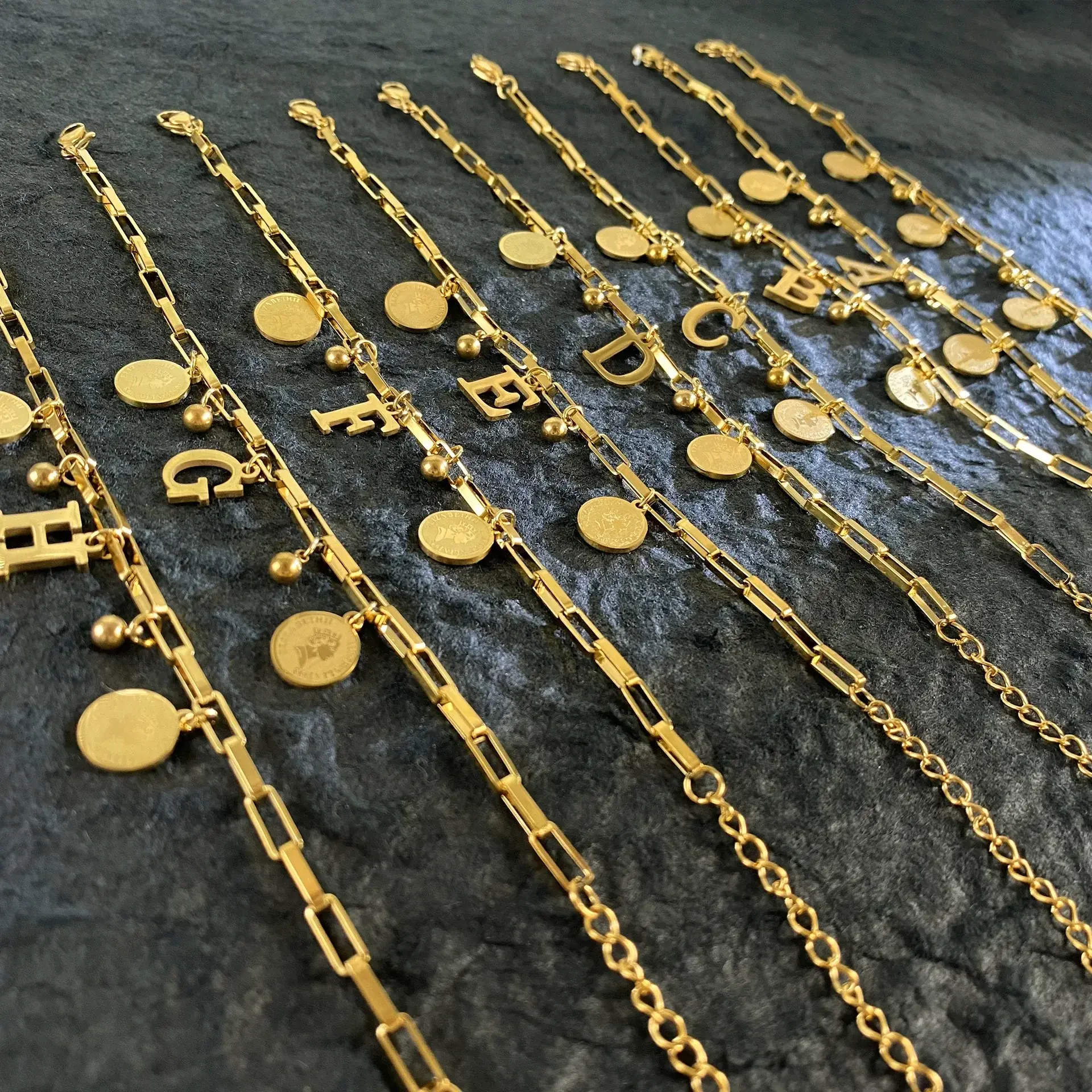 Gold Stainless Steel Bracelet Ladies Letter Pendant Hip Hop Adjustable Bracelet Women Round Chain Jewelry Accessories