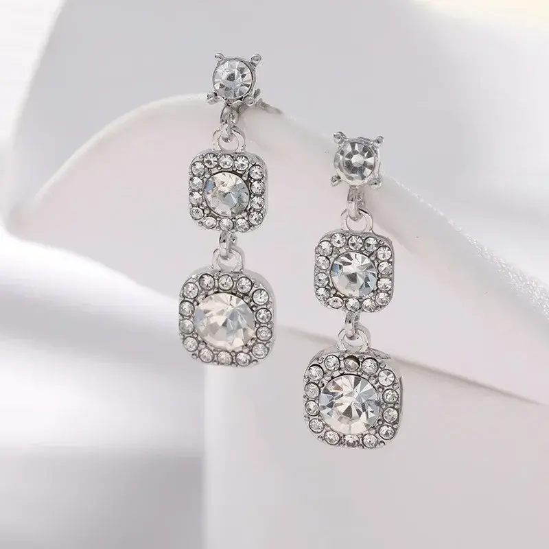 Sparkling Women Dangle Earrings with AAA Cubic Zirconia Silver Color Exquisite Female Accessories Wedding Fashion Jewelry