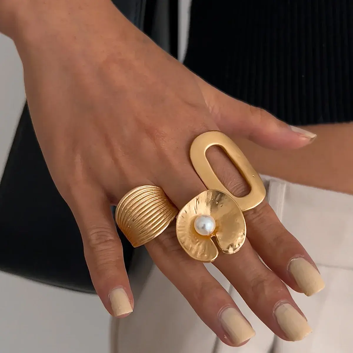 Irregular Chunky Big Geometric Gold Silver Color Rings for Women Men Personality Elastic Rope Connection Finger Ring Accessories