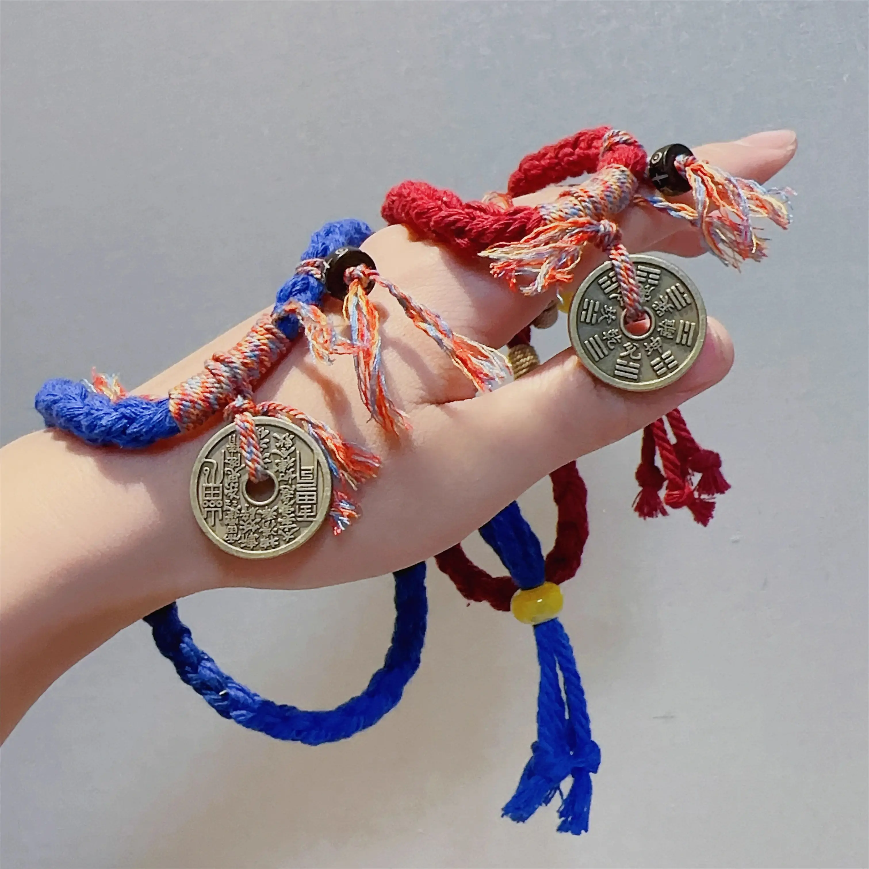 Chinese Mountain Ghost Spend Money Bracelet National Wind Tibetan Hand Woven CoupleLucky Red Bracelets Bang Rope Bangles
