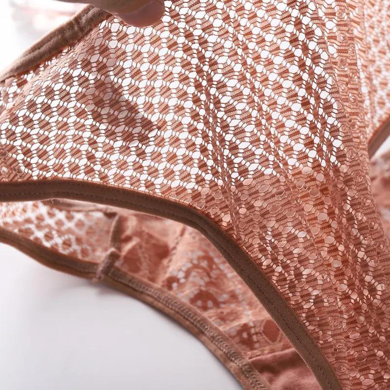 Sexy Hollow Lace Panties Thin Retro Style Solid See-through Low Waist Half Package Hip Ladies Triangle Pants