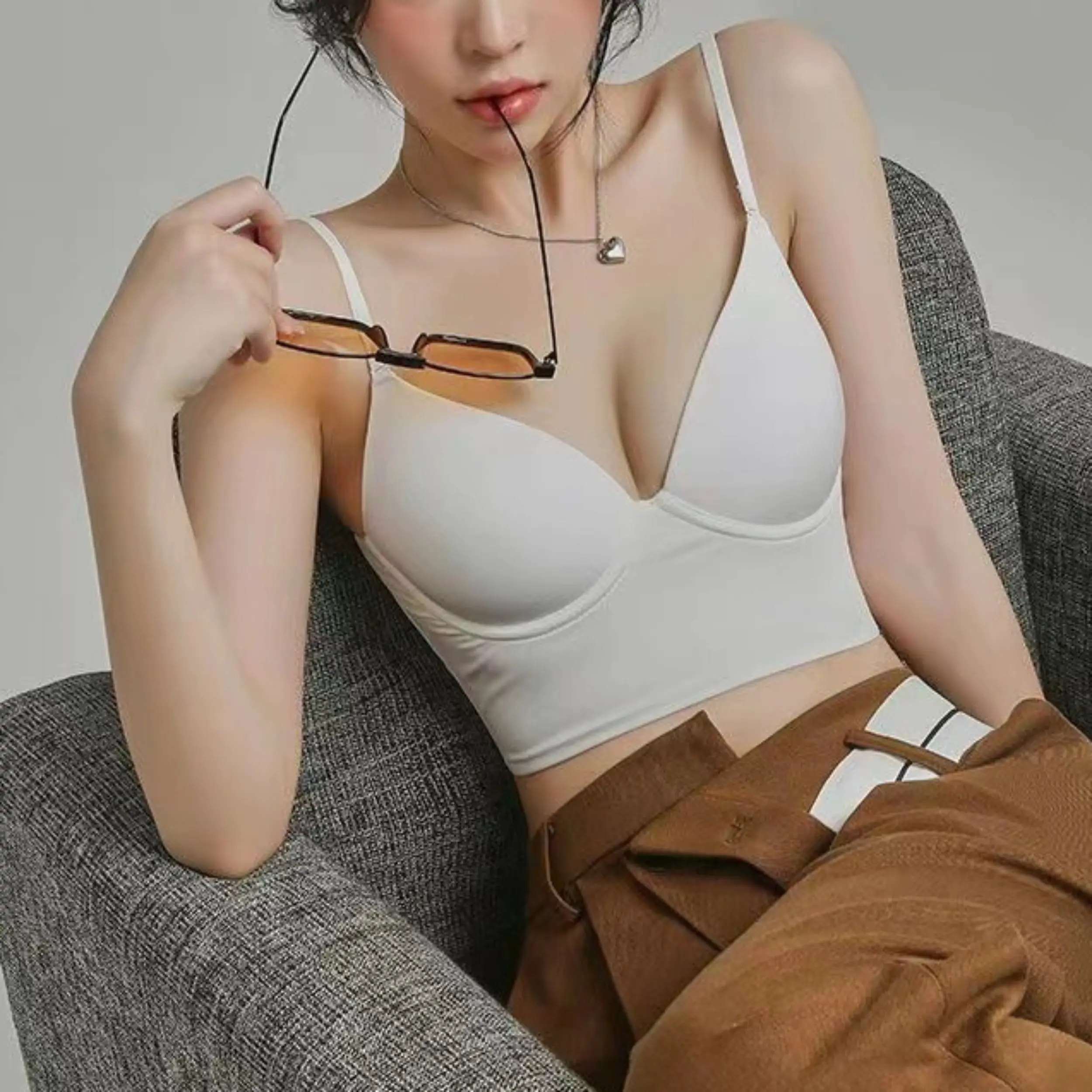Camisole Women Slim Solid Basic Classic Simple Daily Summer Female Leisure Padded Popular Comfortable Tops College All-match New