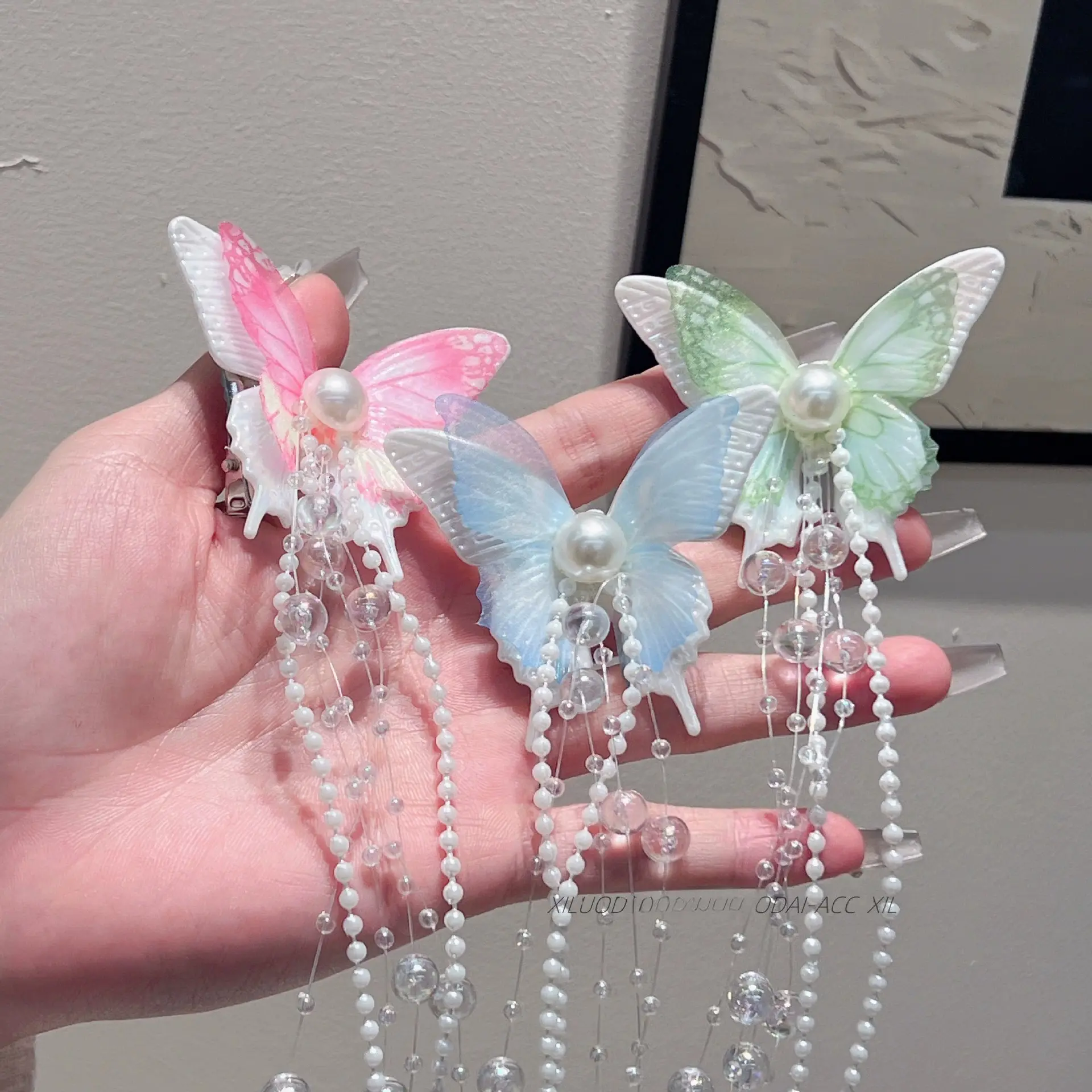 New Mesh Butterfly Rice Bead Tassel Hairpins for Women Imitation Pearl Fresh and Minimalist Duckbill Clip Sweet Barrettes
