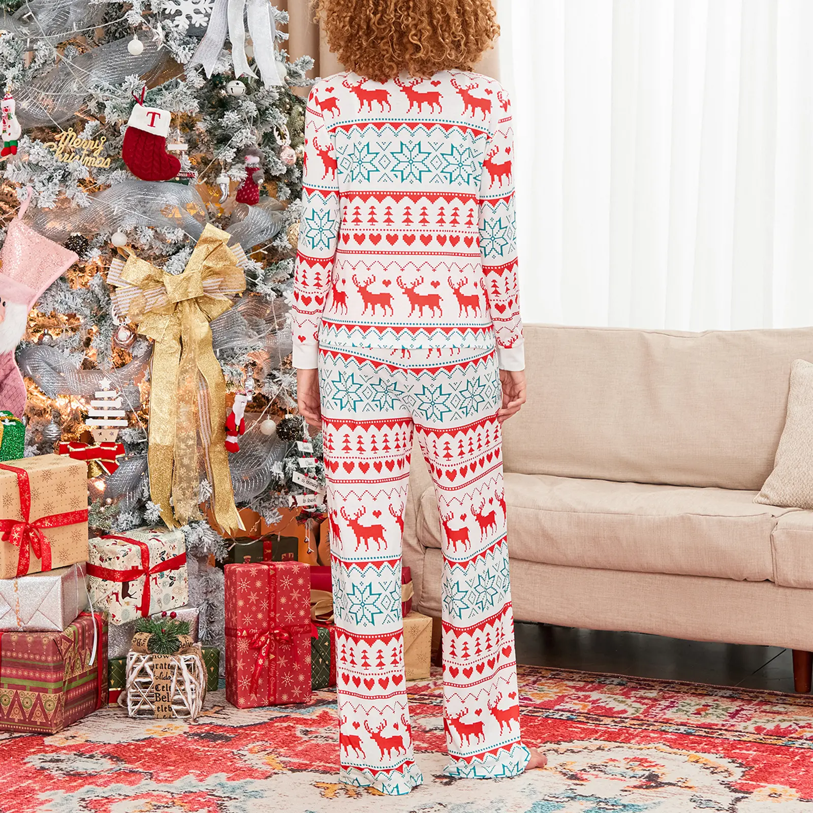 Women's Christmas Pajama Set, Reindeer Print Round Neck Long Sleeve Tops Drawstring Long Pants