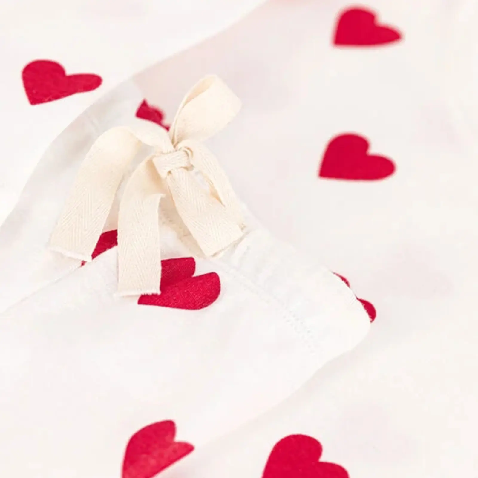 Women Pajama Set, Heart Print Short Sleeve Crew Neck T-shirt with Shorts Sleepwear Loungewear
