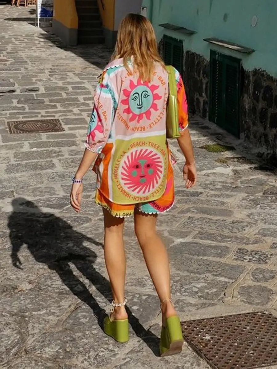Women Summer Bohemian Shorts Outfits Sun Print Short Sleeve Shirts Tops Elastic Waist Shorts 2 Pieces Clothes Set