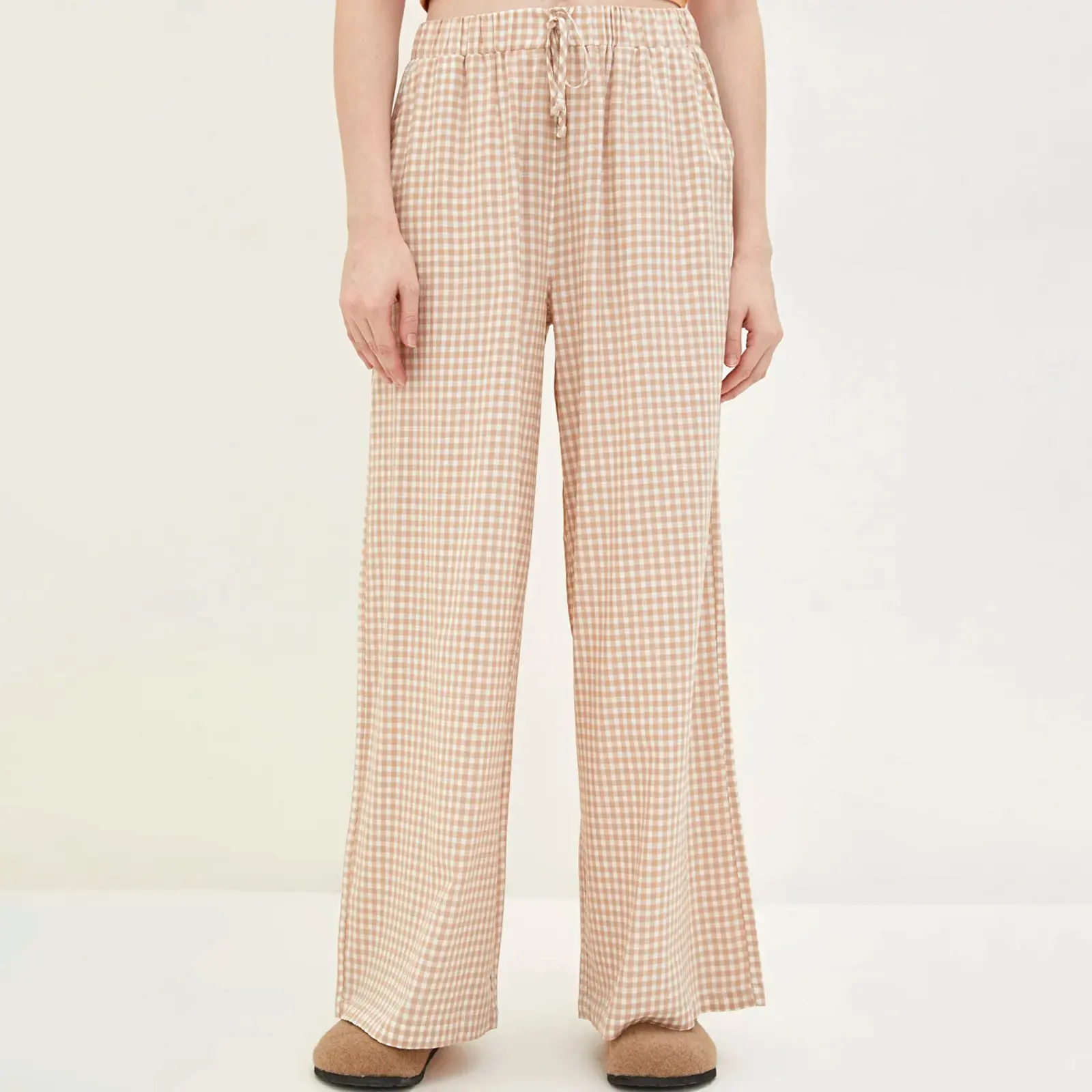 Womens Casual Pull On Pants Elastic Waistband Plaid Print Drawstring Wide Leg Loose Casual Trousers for Streetwear