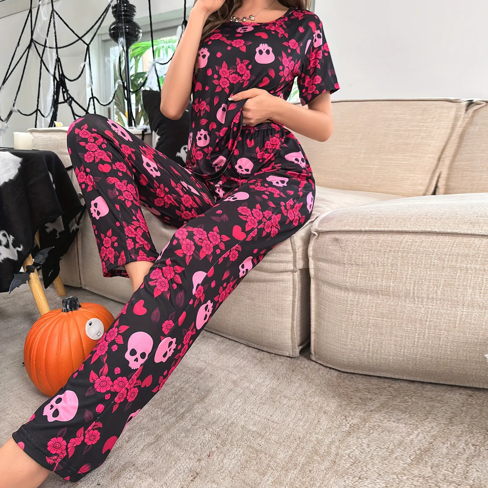 Women’s Halloween Pajama Set Long Sleeve Skull Floral Print Tops and Pants Set Loungewear