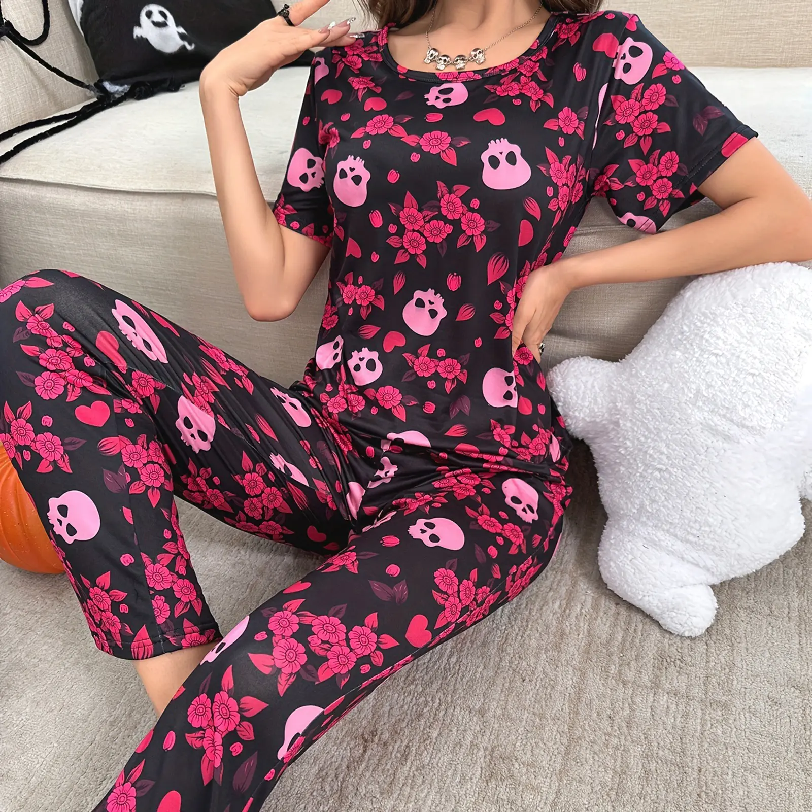 Women’s Halloween Pajama Set Long Sleeve Skull Floral Print Tops and Pants Set Loungewear