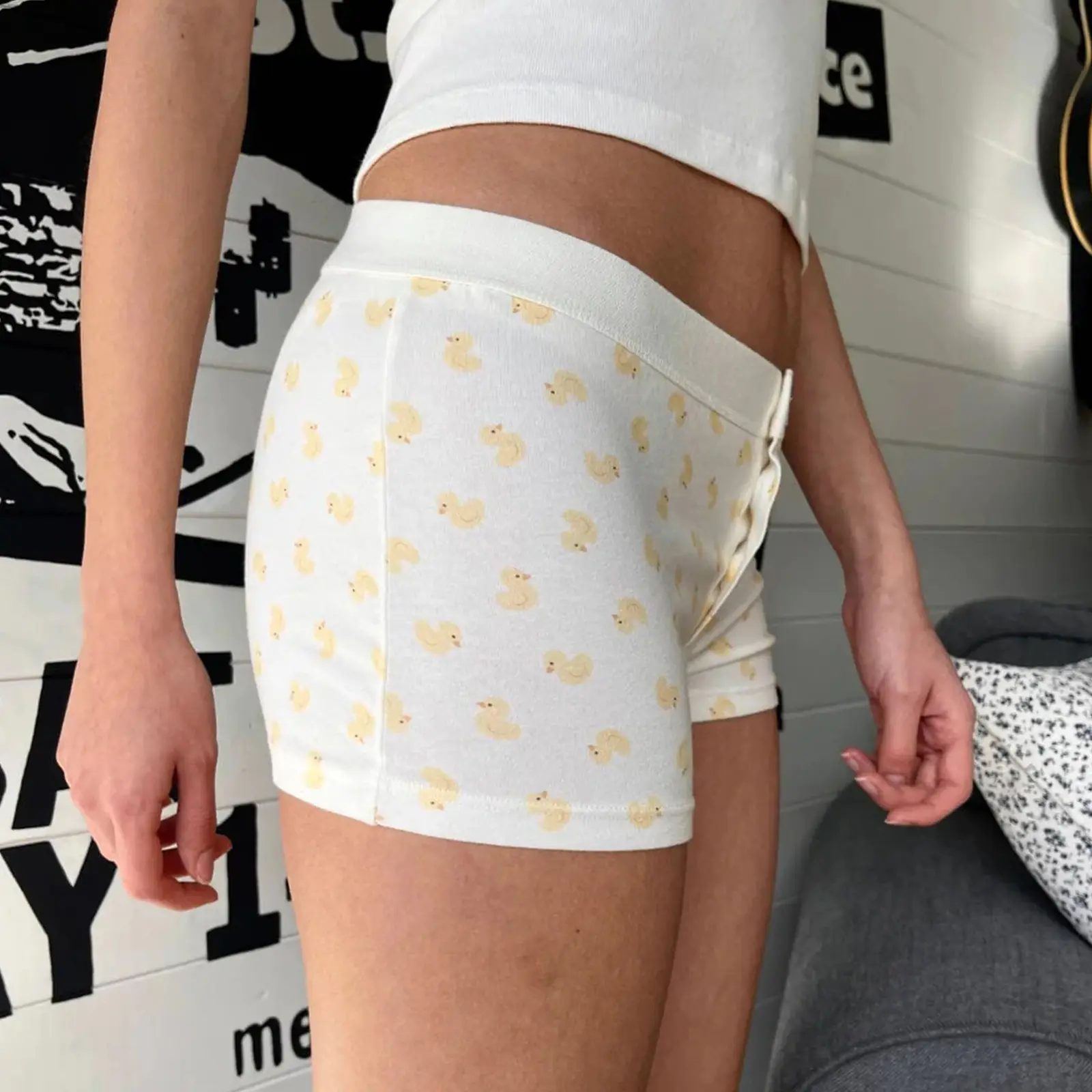 Women's Pajama Shorts Fashion Print Buttons Elastic Waist Comfy Sleep Shorts Summer Casual Pajama Bottoms