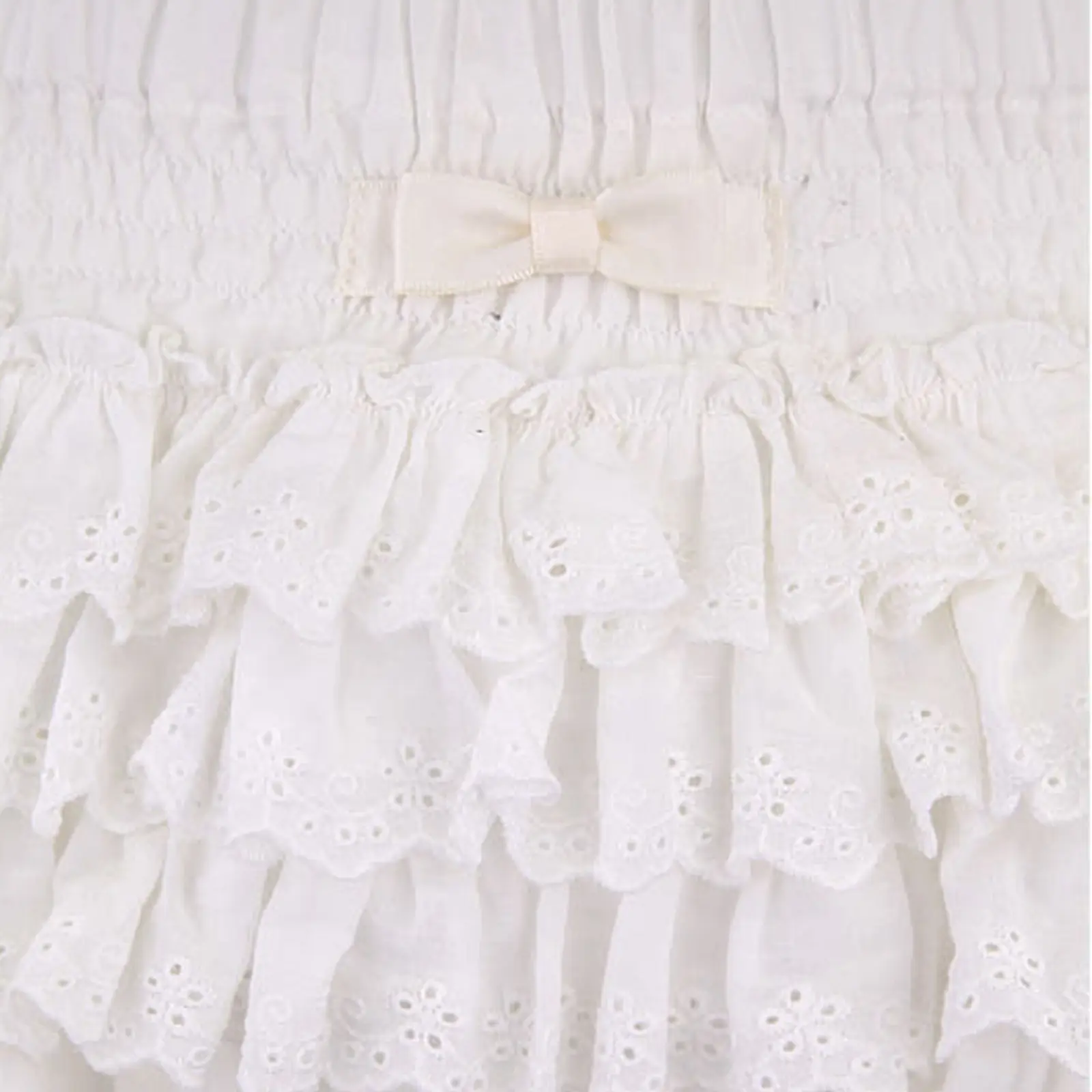 Women’s Layered Ruffle Shorts Casual Elastic Waist Solid Color Bow Shorts Lace Bloomers