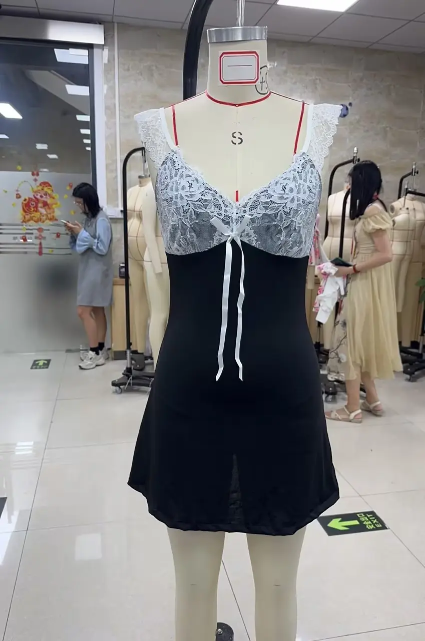 Women's Lace Patchwork Nightgown Sleeveless Bow Front Slim Fit Lingerie Nighty Mini Slip Dress Sexy Ladies Nightgowns