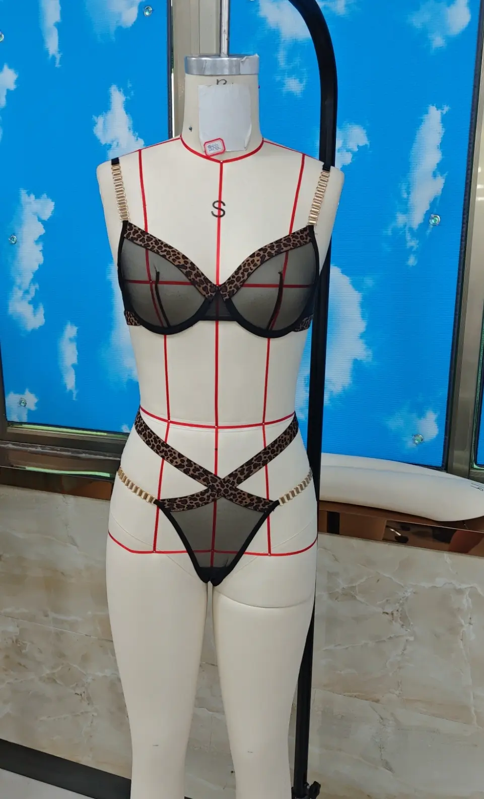 Lingerie Leopard with Chain Two Pieces Fancy Strap Bra Exotic Panty Set Ultra Sexy Underwear Elegant Woman Intimate Kit