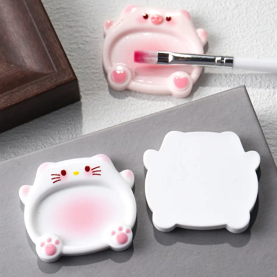 2pcs Cartoon Pig Color Palette Nail Art Mixing Color Drawing Pallet Gel Polish Nail Painting Board Color Palette Manicure Tools