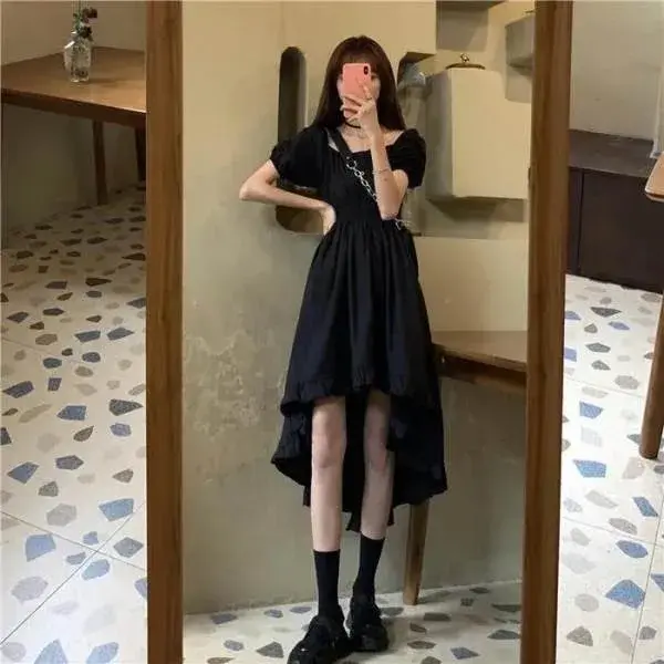 324