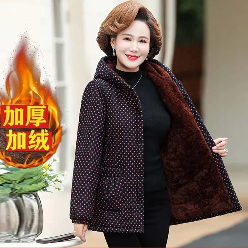 Mother Winter Coat Hooded Middle-Aged Women's Clothing Velvet Thick Cotton-Padded Jacket Women Basic Coat 5XL Female Outerwear