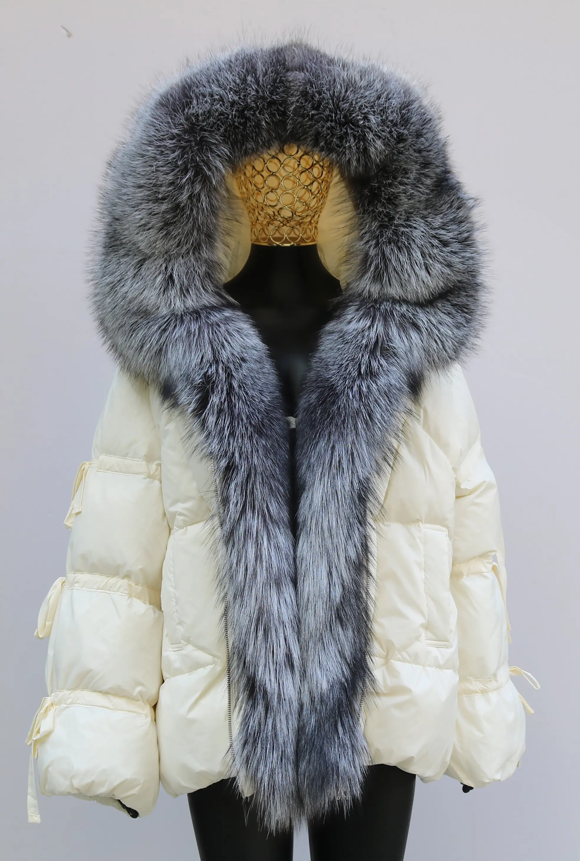 Women's Winter Duck Down Jacket Genuine Fox Fur Hooded Down Coat Bread Outerwear Fashion Elegant Lantern Bow Sleeve