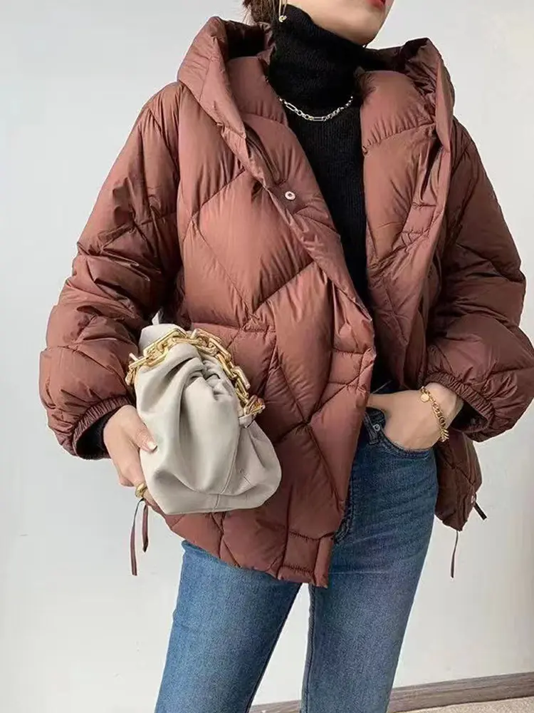Fashion 2024 Winter 90% White Duck Down Coat Women Short Puffer Jacket Light Warm Parkas Female Casual Hooded Loose Outwear