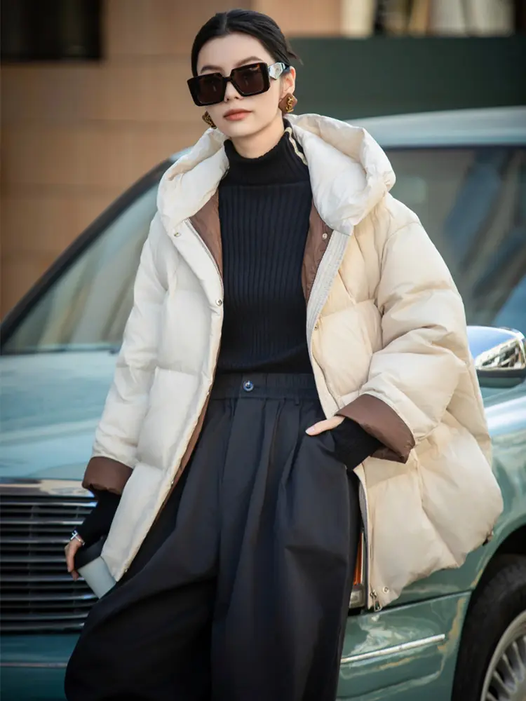 Lagabogy 2025 New Winter Women Puffer Jacket Casual Loose Over Size Warm Outwear Female 90% White Duck Down Coat Hooded Outwear