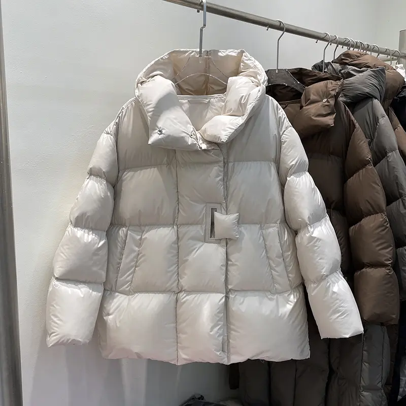 Lagabogy 2025 Winter 90% White Duck Down Coat For Women Mid-Length Hooded Thick Puffer Jacket Female Button Design Loose Parkas
